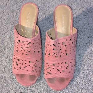 American Eagle Slip On Heels